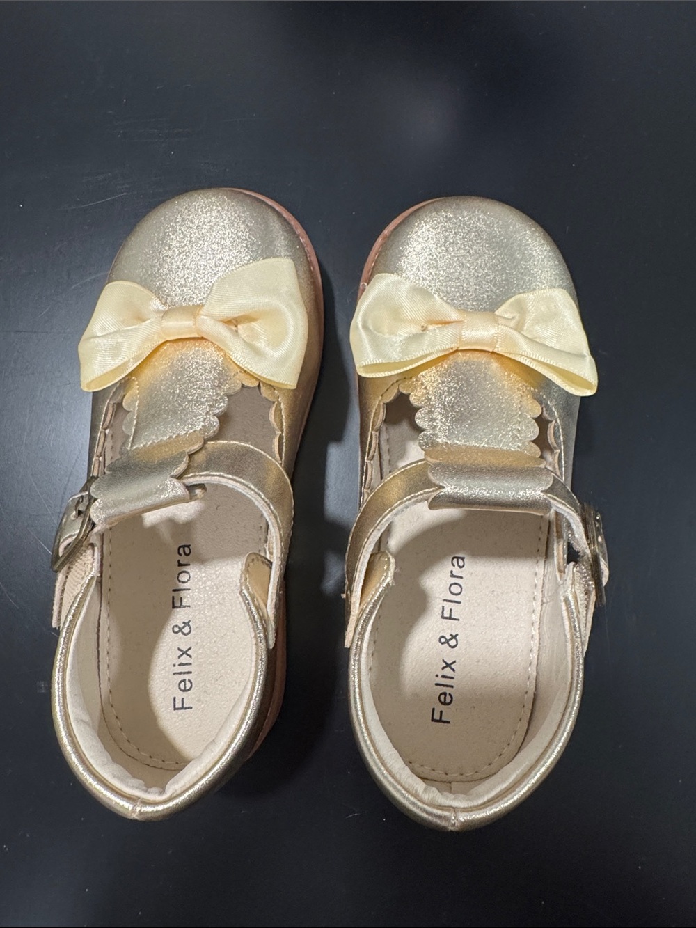 Girls' Gold Bow Mary Jane Shoes